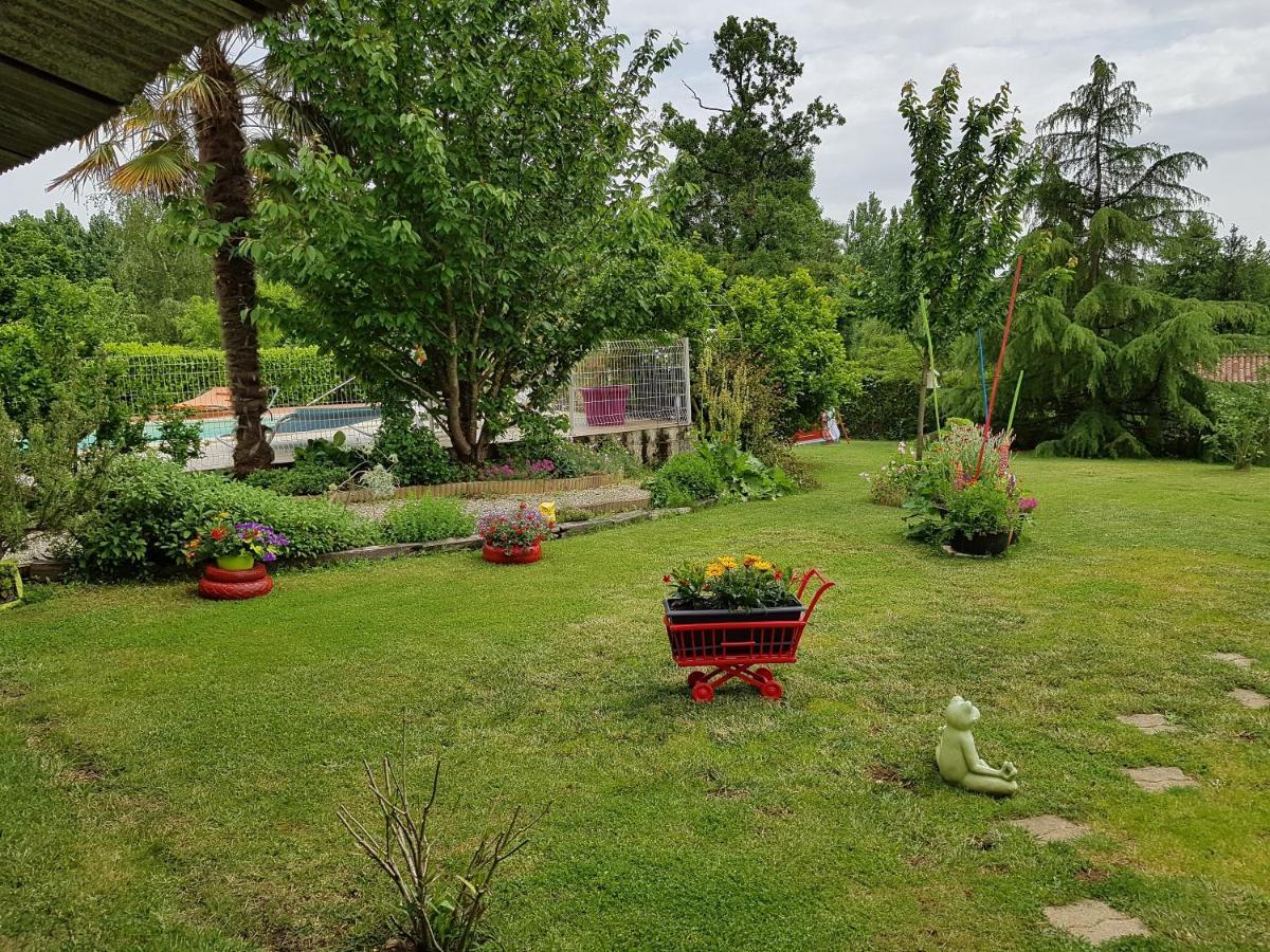 Yourtes Du Bocage Bazoges-en-Pareds ภายนอก รูปภาพ